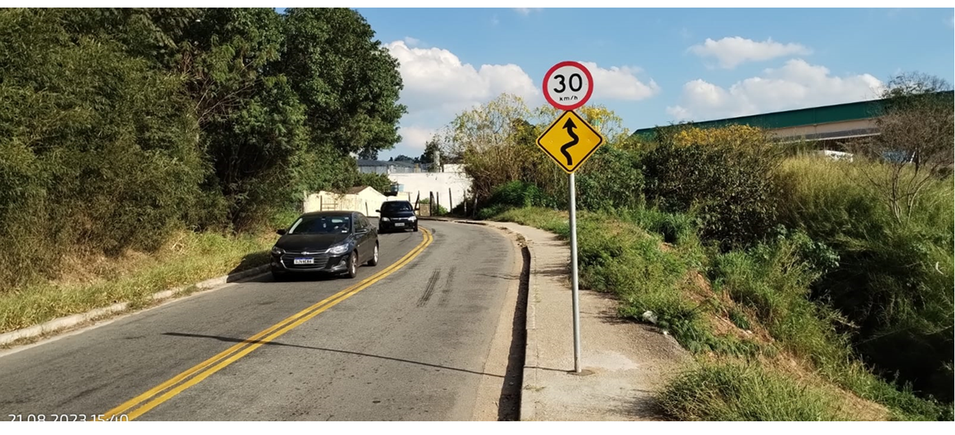 Via-Civil---SinalizaçãoVia Civil - Sinalização Viaria